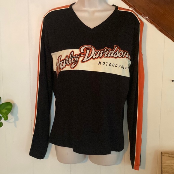 Harley-Davidson Tops - Women’s long sleeve Harley-Davidson shirt